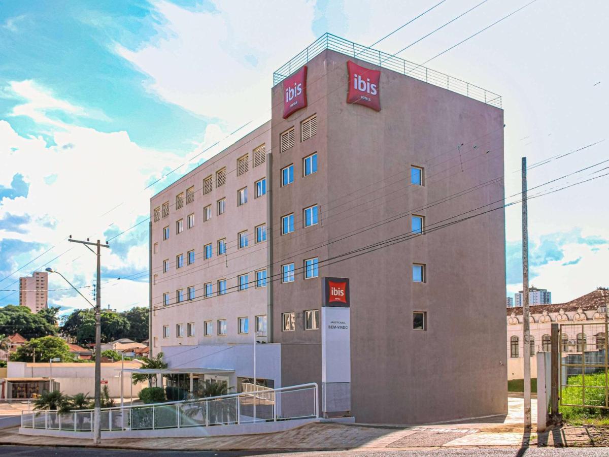 מלון Ibis ז'בוטיקבל מראה חיצוני תמונה